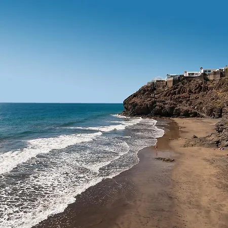 Ne/im Playa del Aguila